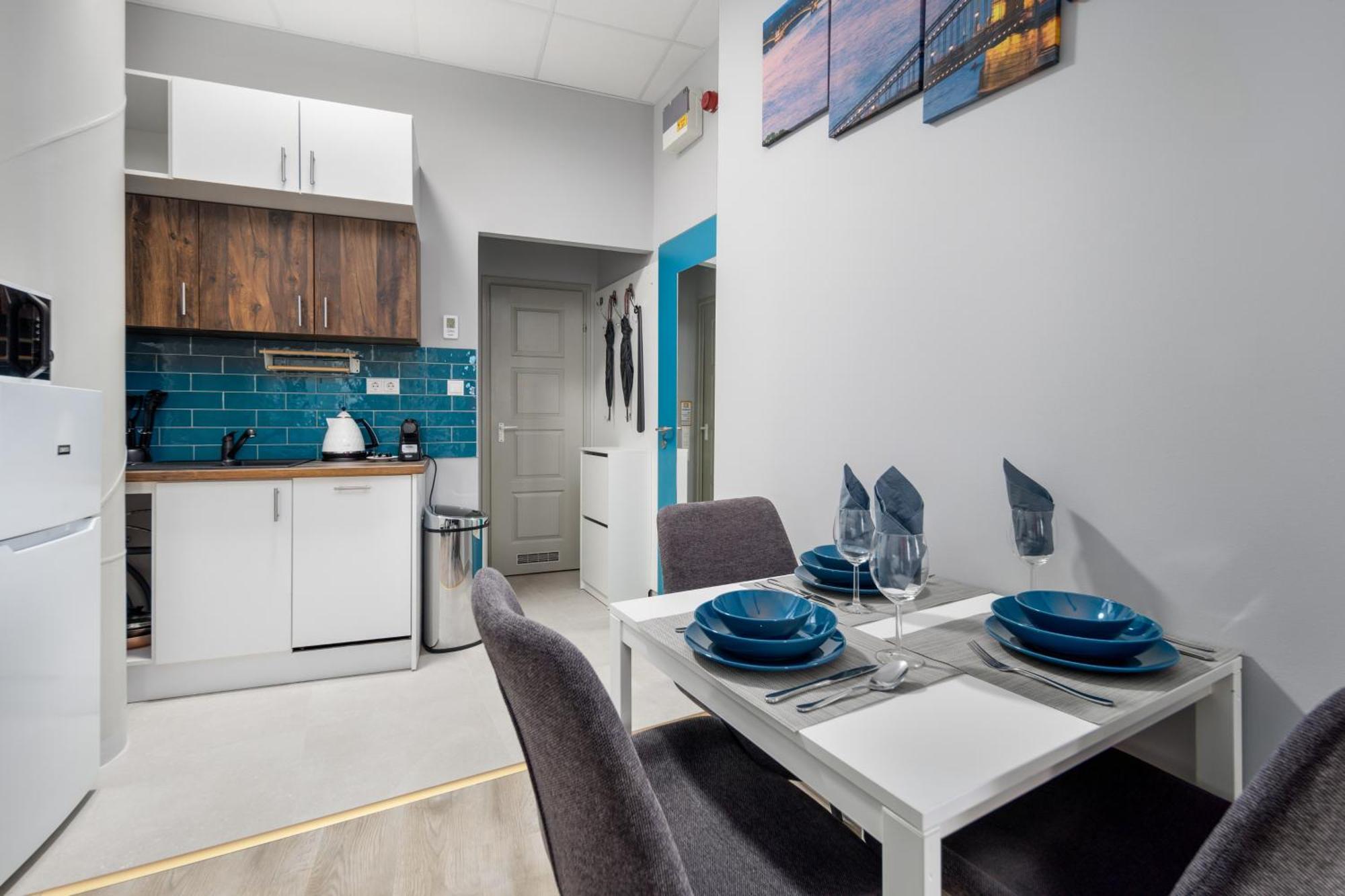 בודפשט Downtown Apartment House Blue מראה חיצוני תמונה